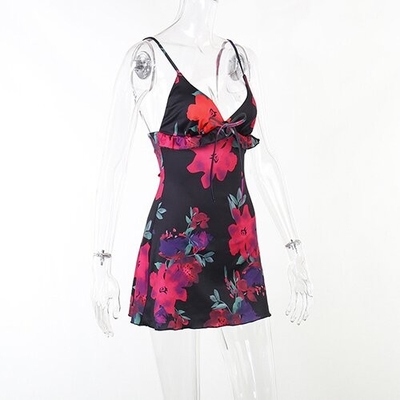 OEM maufactory European and American  polyrster sleeveless short skirt sexy V -neck rose printed ruffled camisole dress