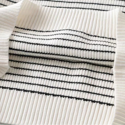 100% Polyester 7GG Color Block Striped Sweater Soft Knitted Tops With Zipper